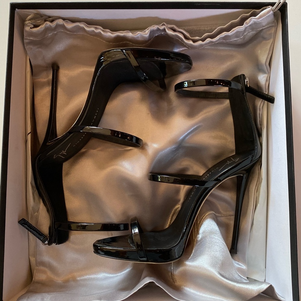 Giuseppe Zanotti Size 6.5